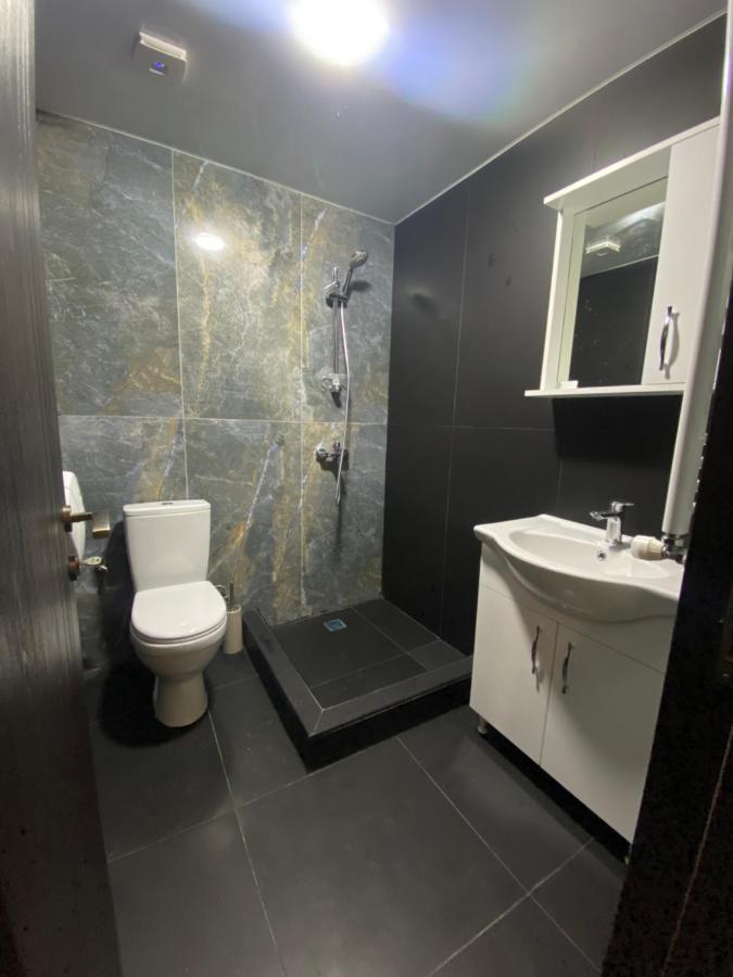 Starhostel Кутаїсі Екстер'єр фото