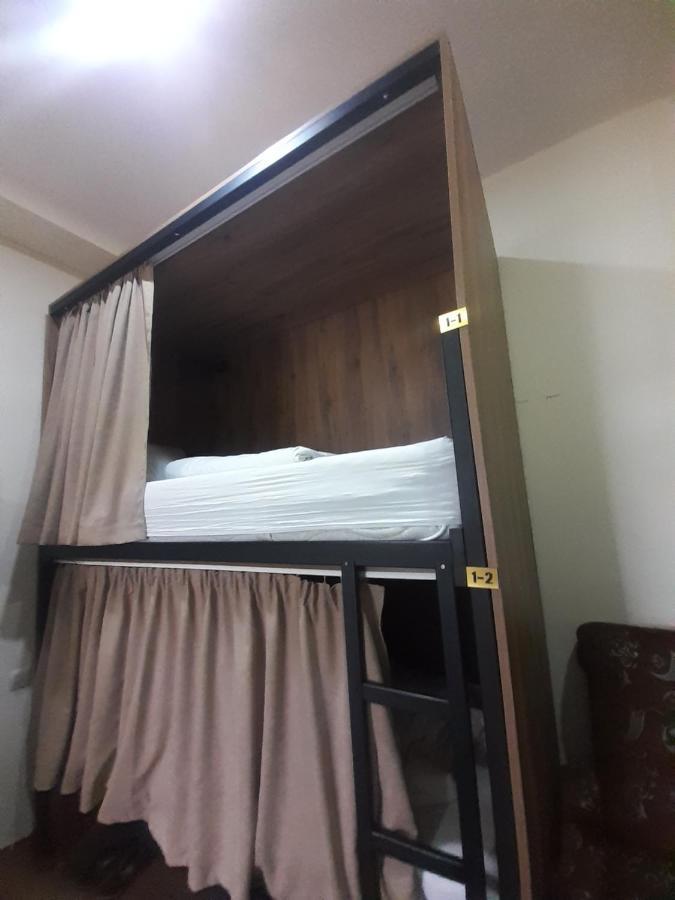 Starhostel Кутаїсі Номер фото