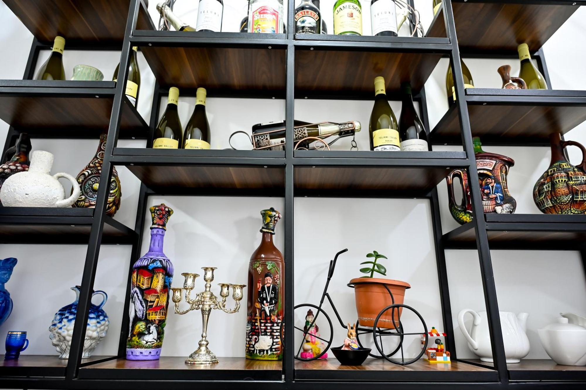 Starhostel Кутаїсі Екстер'єр фото