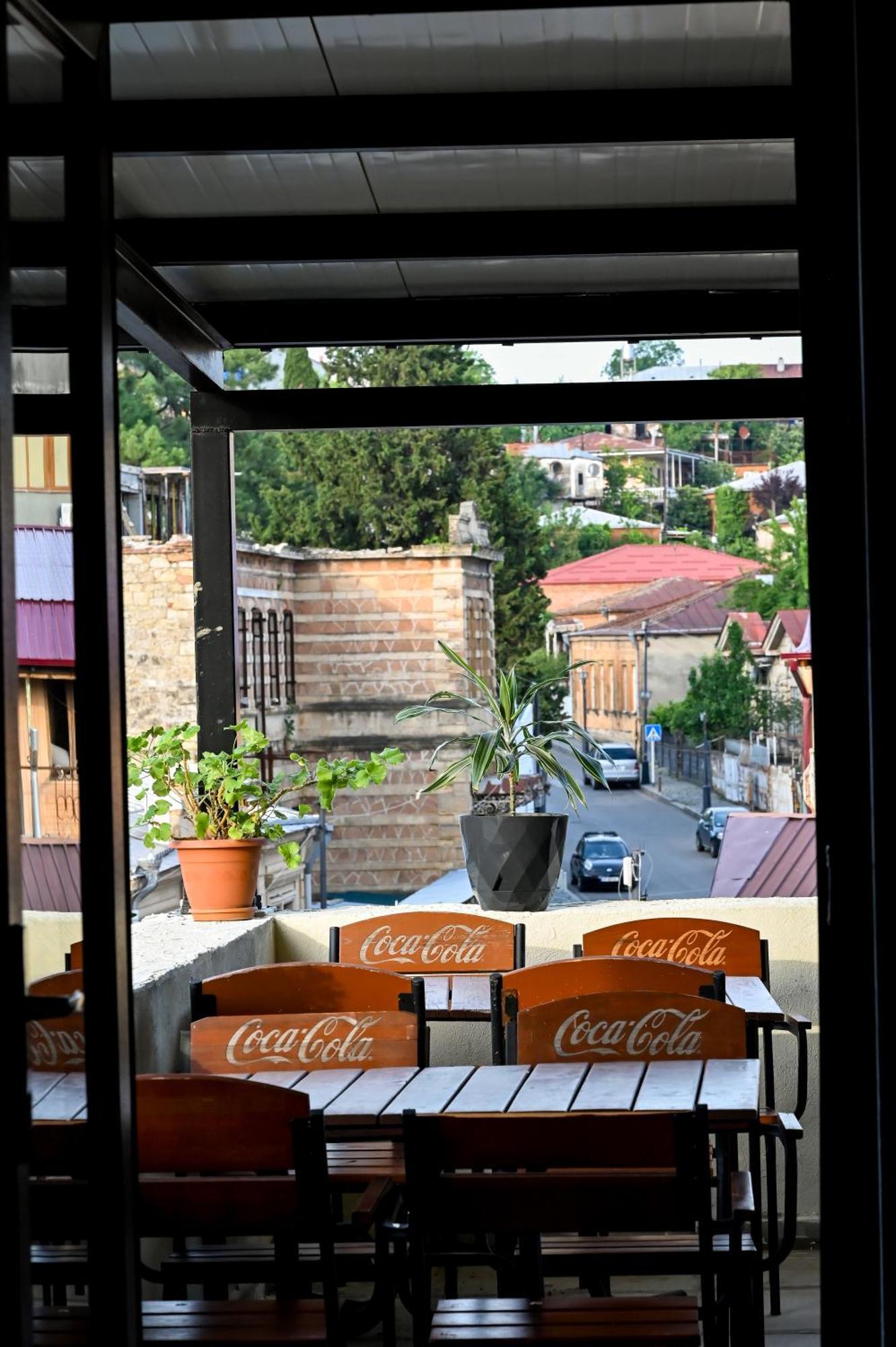 Starhostel Кутаїсі Екстер'єр фото