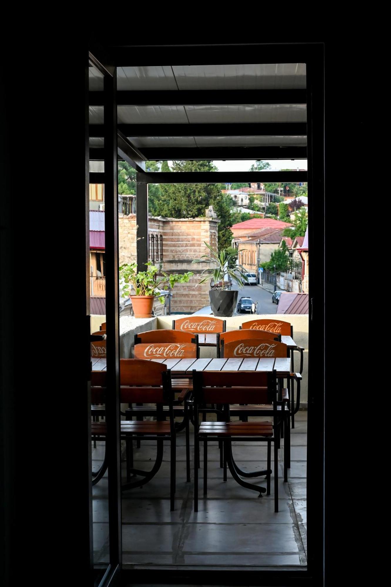 Starhostel Кутаїсі Екстер'єр фото